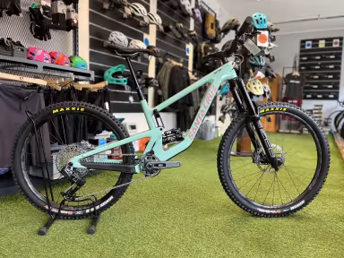 Santa Cruz Nomad 6.0 Cc
