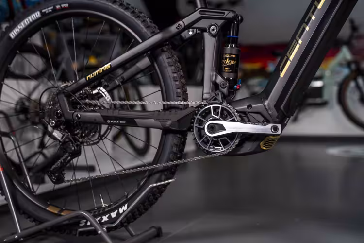 Centurion Numinis R800I