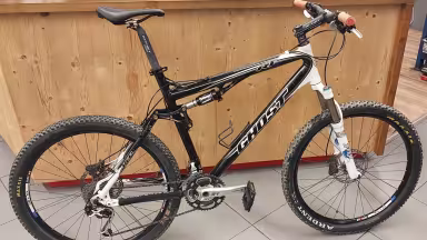 GHOST Rt Aktinum 7500