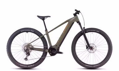 Cube Reaction Hybrid Pro 800