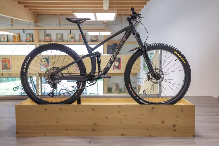 TREK Fuel EX 5