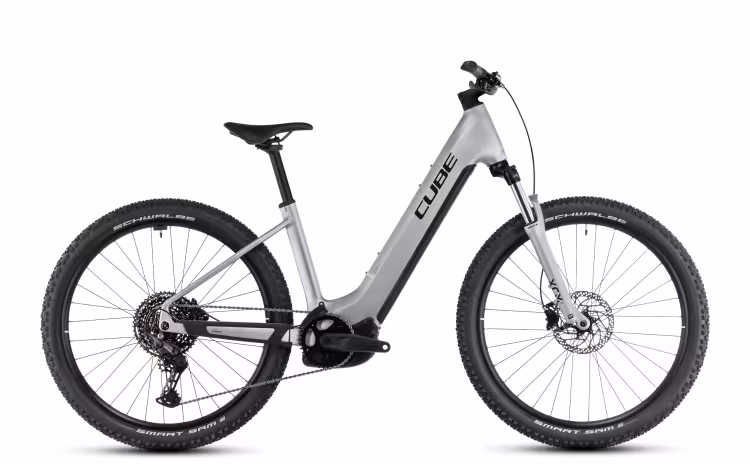 Cube Reaction Hybrid ONE 600