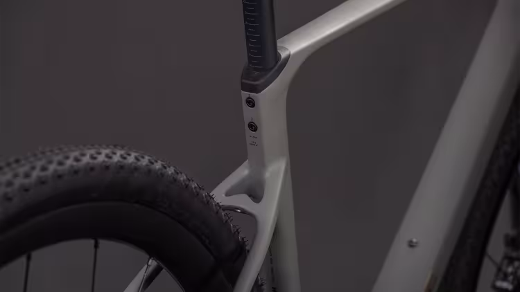 Cube  Nuroad C:62 EX