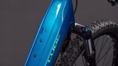 Cube  Reaction Hybrid Performance 600