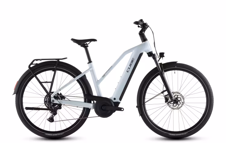 Cube  Touring Hybrid ONE 600