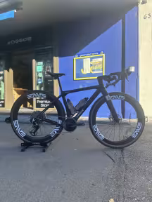 TREK Checkmate Slr 9 S Sram Red Xplr Gloss Black/Matte Carbon Smoke Aeolus Rsl 51 100/39/42 44 10/46