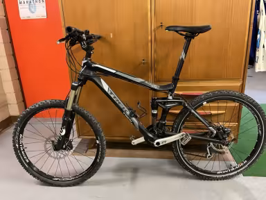 TREK Fuel EX 8