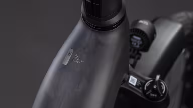 Cube  Kathmandu Hybrid ONE11 HPC SLT 800