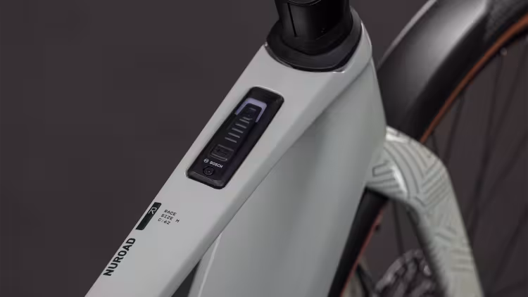 Cube  Nuroad Hybrid C:62 Race 400X FE