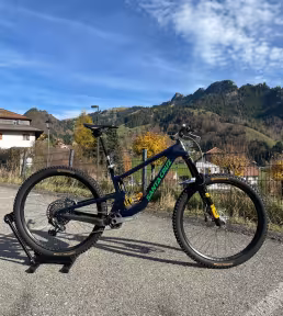 Santa Cruz Megatower 2.0 Cc X01