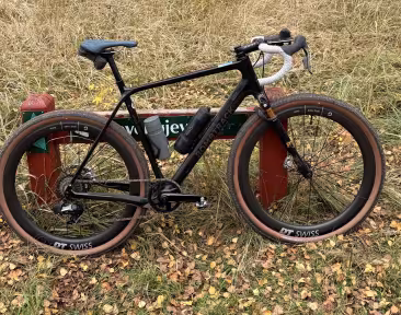 Bombtrack Hook Ext Carbon