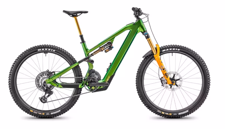 Moustache Game 160.9 Green Glossy