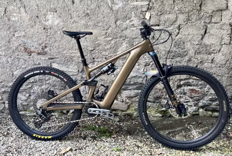 SPECIALIZED Levo Expert Carbon G4