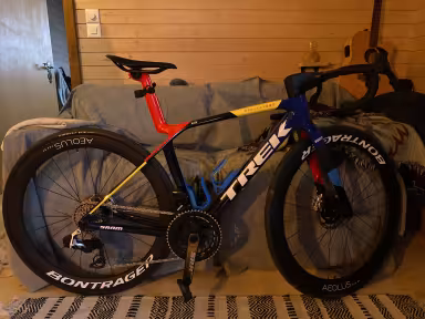 TREK Madone Race Shop Limited