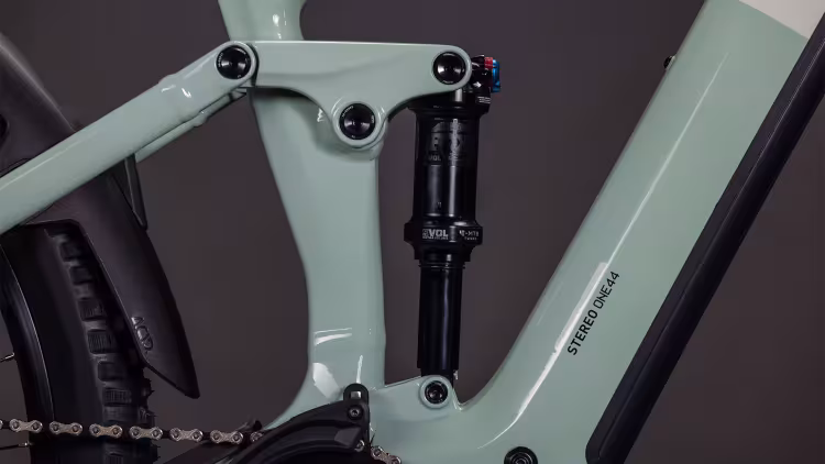 Cube  Stereo Hybrid ONE44 EXC 800