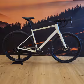 Megamo West 10 - Sand