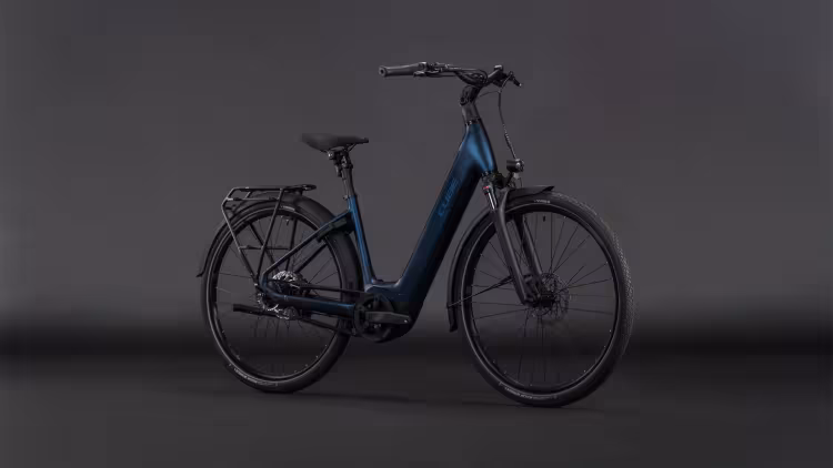 Cube  Supreme Hybrid Deluxe ONE 600