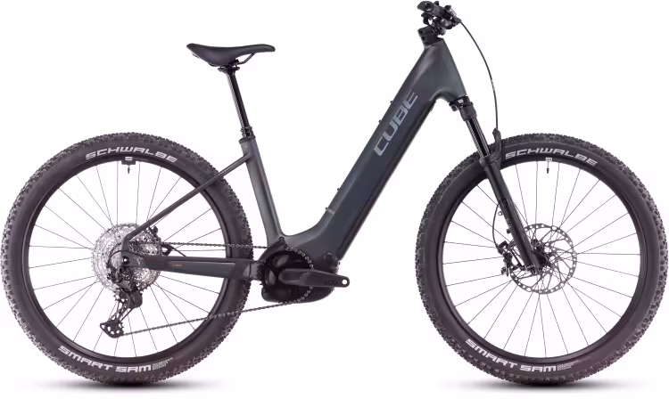 Cube Reaction Hybrid SLX 800