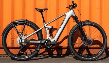 Cube Stereo Hybrid ONE22 Race 800