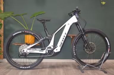 SCOTT Patron Eride 920