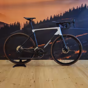 Megamo Raise 15 - Jade Ud L (26)