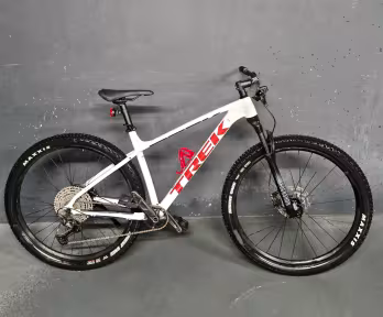 TREK X-Caliber 8