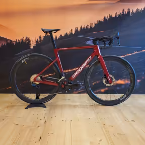 Megamo Pulse 15 Cw - Red M (26)