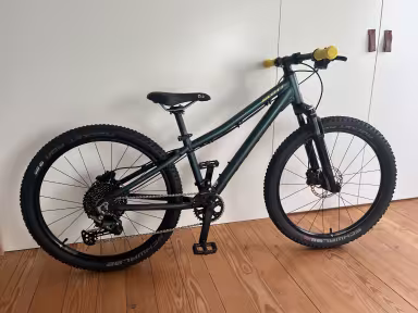 SCOTT Scale RC 400 Pro