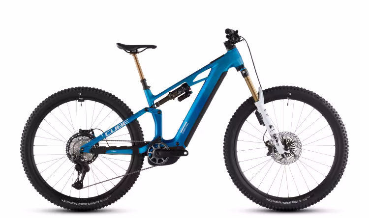 Cube  Stereo Hybrid ONE44 HPC AT 800