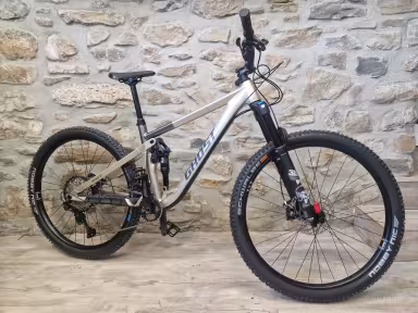 GHOST Riot Al Universal