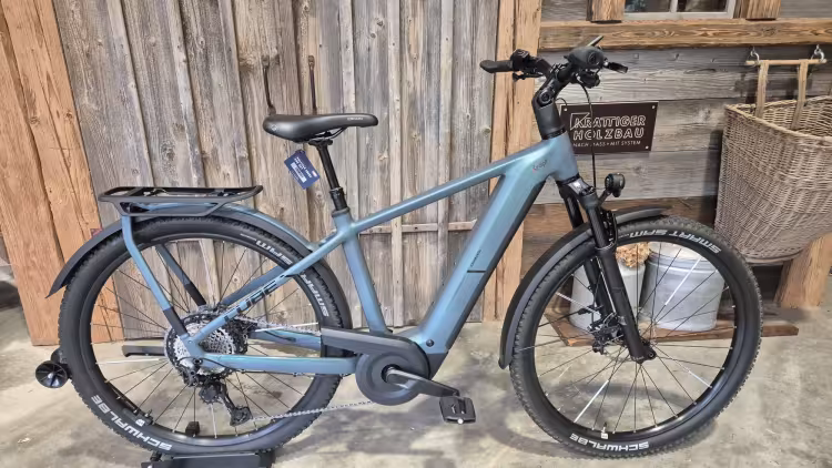 Cube Kathmandu Hybrid SLX 800