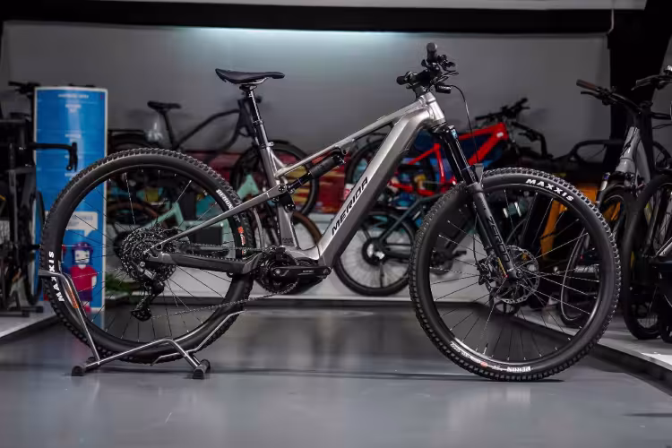 MERIDA Eone-Forty 475