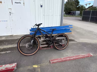 SPECIALIZED Status 170 2