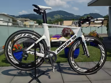 Argon 18 E-118 Tri+ Disc