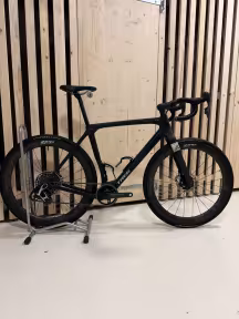 TREK Checkmate Slr 9 Axs L Gloss  Black/Matte Carbon Smoke