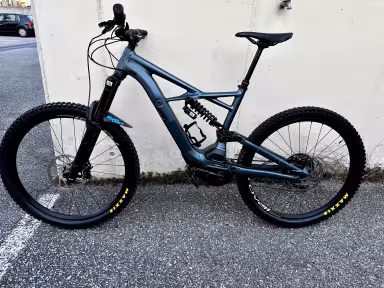 SPECIALIZED Kenevo Comp
