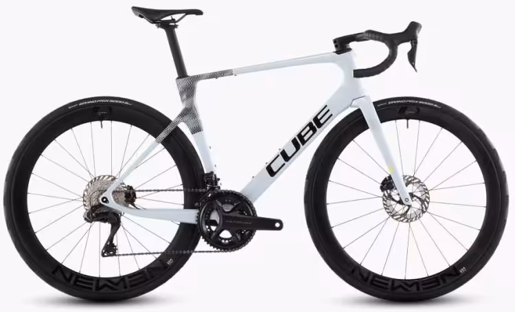 Cube  Agree C:62 Race