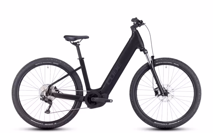 Cube Reaction Hybrid ONE 750