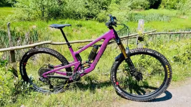 Santa Cruz MEGATOWER