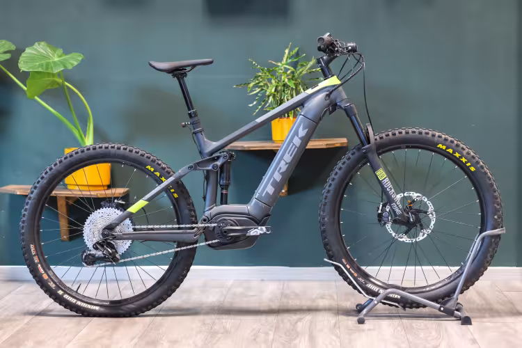 TREK Powerfly 9 Plus