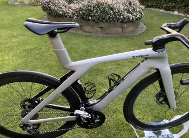 TREK Madone SLR 9 Gen 7