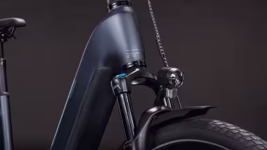 Cube  Kathmandu Hybrid ONE 800