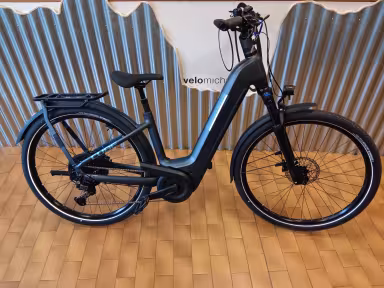 Cube  Kathmandu Hybrid ONE 800