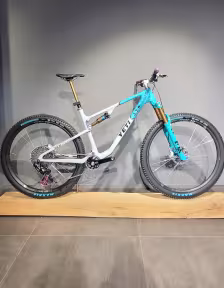 Yeti Cycles Yeti Asr 40Th Anniversary