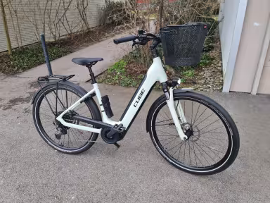 Cube Supreme Hybrid ONE 500