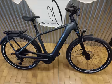 Cube  Kathmandu Hybrid ONE 800