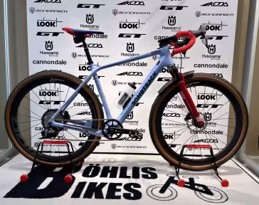 Bombtrack Hook Custom