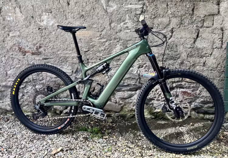 SPECIALIZED Levo Expert Carbon G4