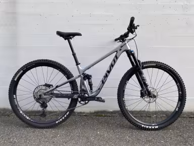 Pivot Trail 429 Ride