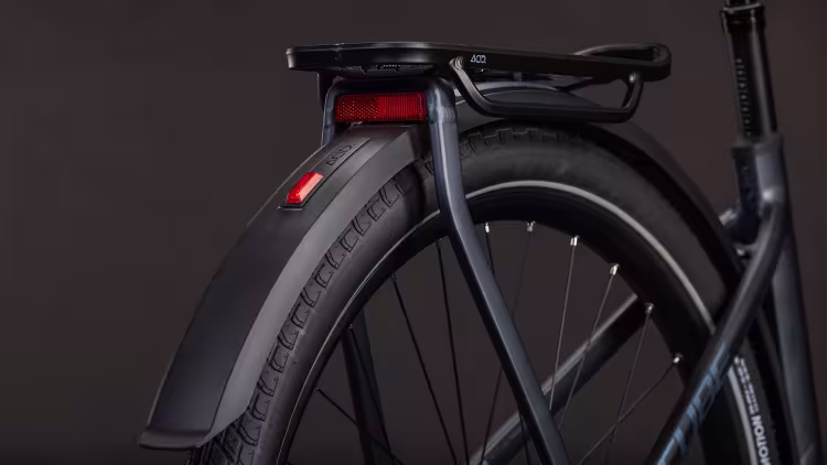 Cube  Kathmandu Hybrid ONE 800